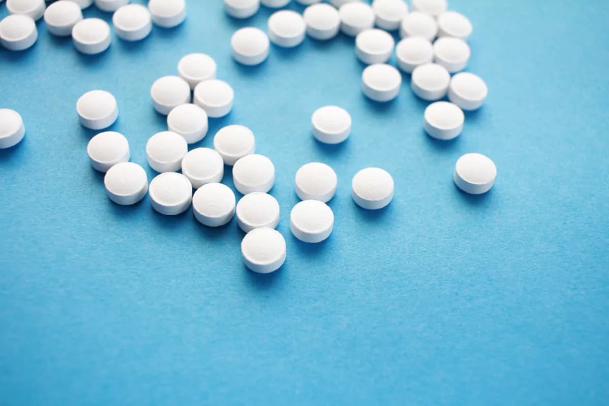 Ilustração: 💊 Interações Medicamentosas